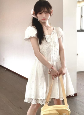 法式白色连衣裙子女夏2025新款爆款独特漂亮超好看小个子a字短裙