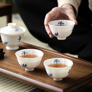 手绘茶杯陶瓷功夫茶具单杯主人杯家用白瓷品茗杯釉下彩茶碗喝茶杯