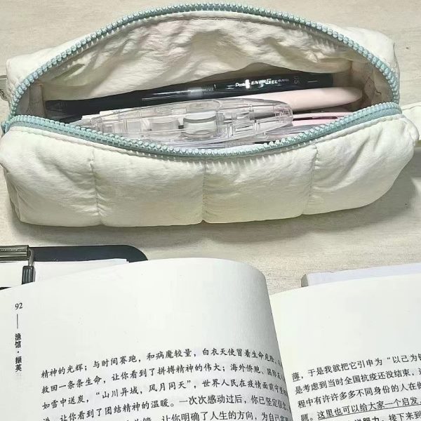 红同款平颜值收纳袋简约fu纯色高用造物学生文具心奶笔袋小书fu替