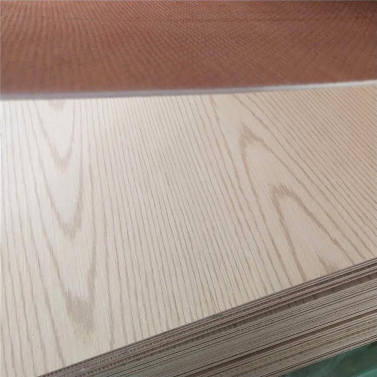 水曲柳贴面板材纹木饰面板三合板黑胡桃木板桌板密度板胶合板