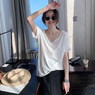 低领短袖 白色V领设计感2025新款 T恤女夏宽松热辣开叉下衣失踪体恤