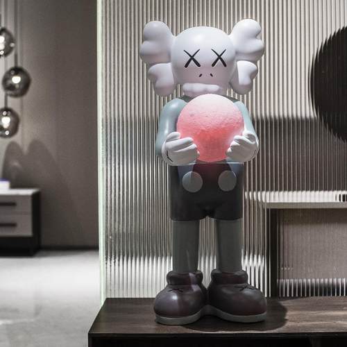 网红捧灯kaws大摆件玩偶卡通公仔落地现代简约客厅软装饰品