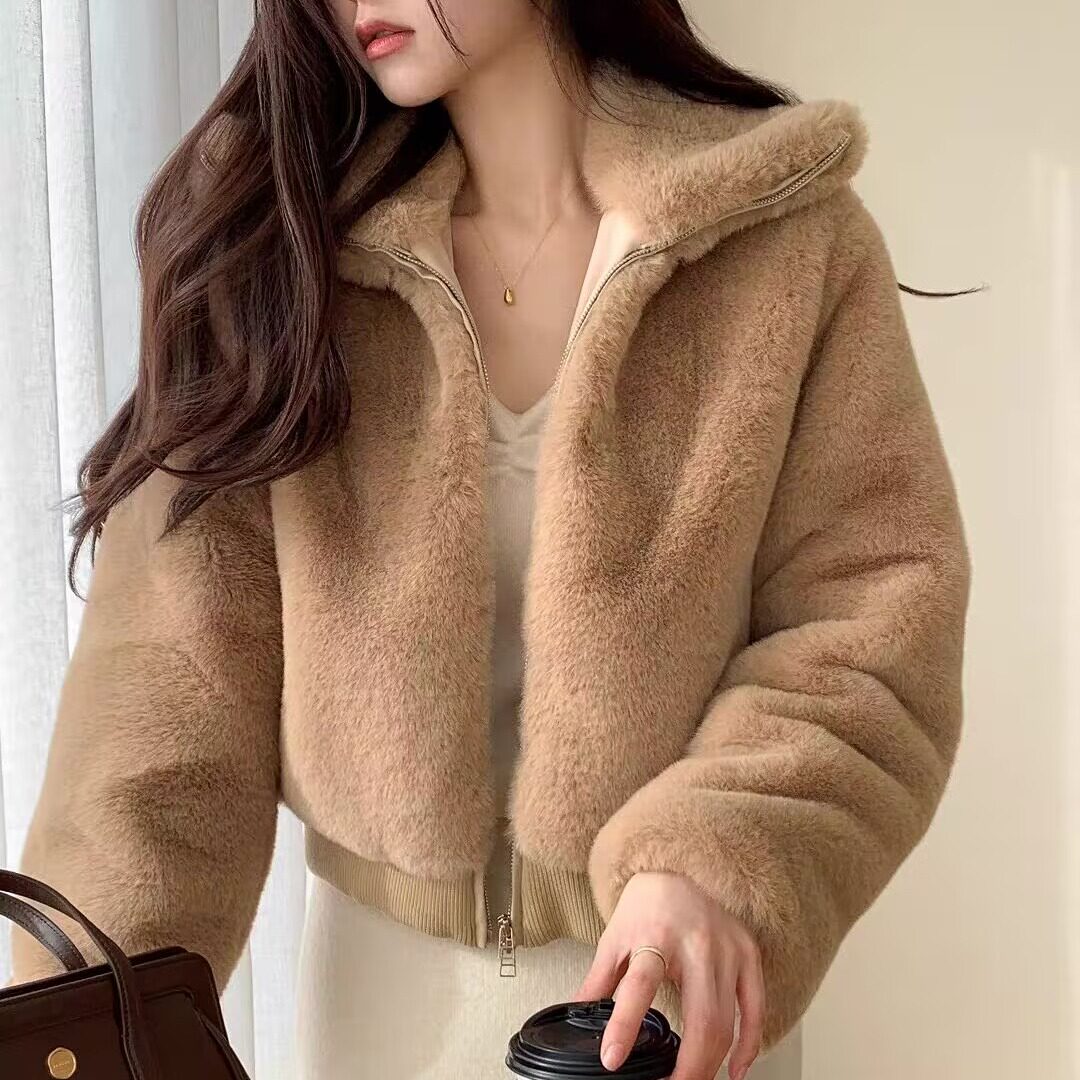 立领秋冬季保暖环保獭兔毛毛皮草外套女短款显瘦上衣
