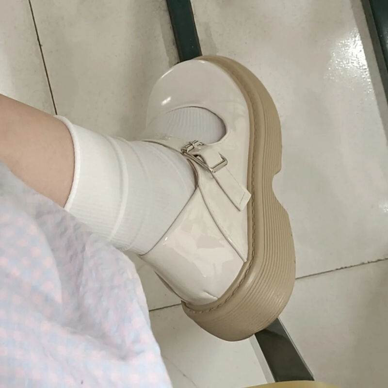 甜酷玛丽珍小皮鞋漆皮厚底日系甜酷jk凉鞋圆头学院温柔风白色浅口