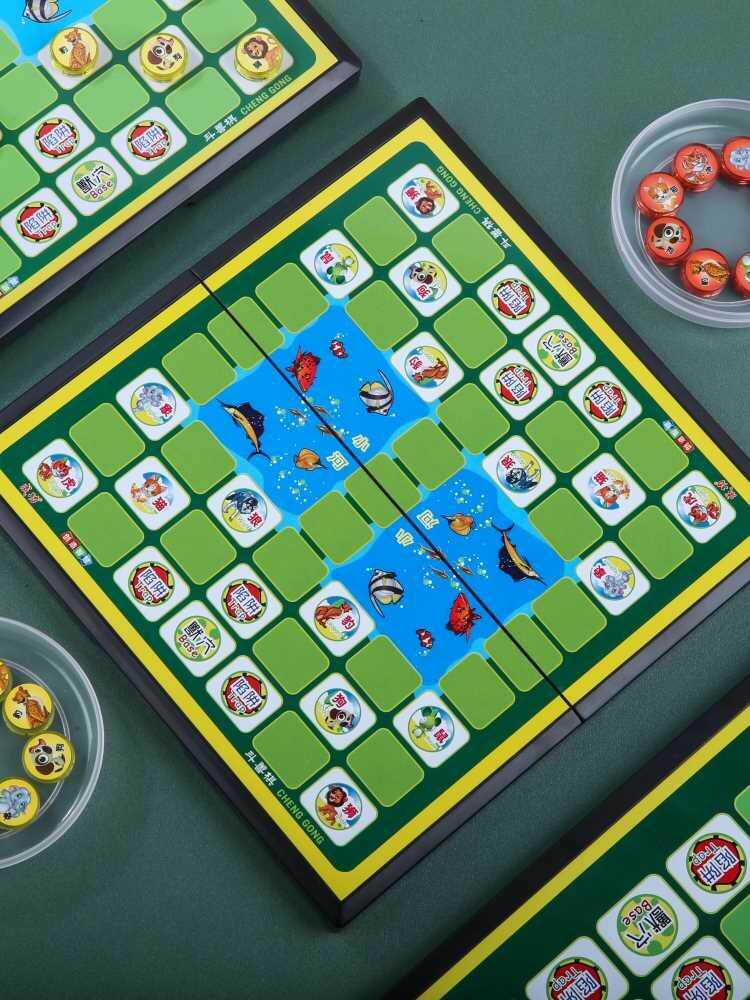 新款斗兽棋儿童小学生大号卡通益智亲子游戏动物带磁性成功可折叠
