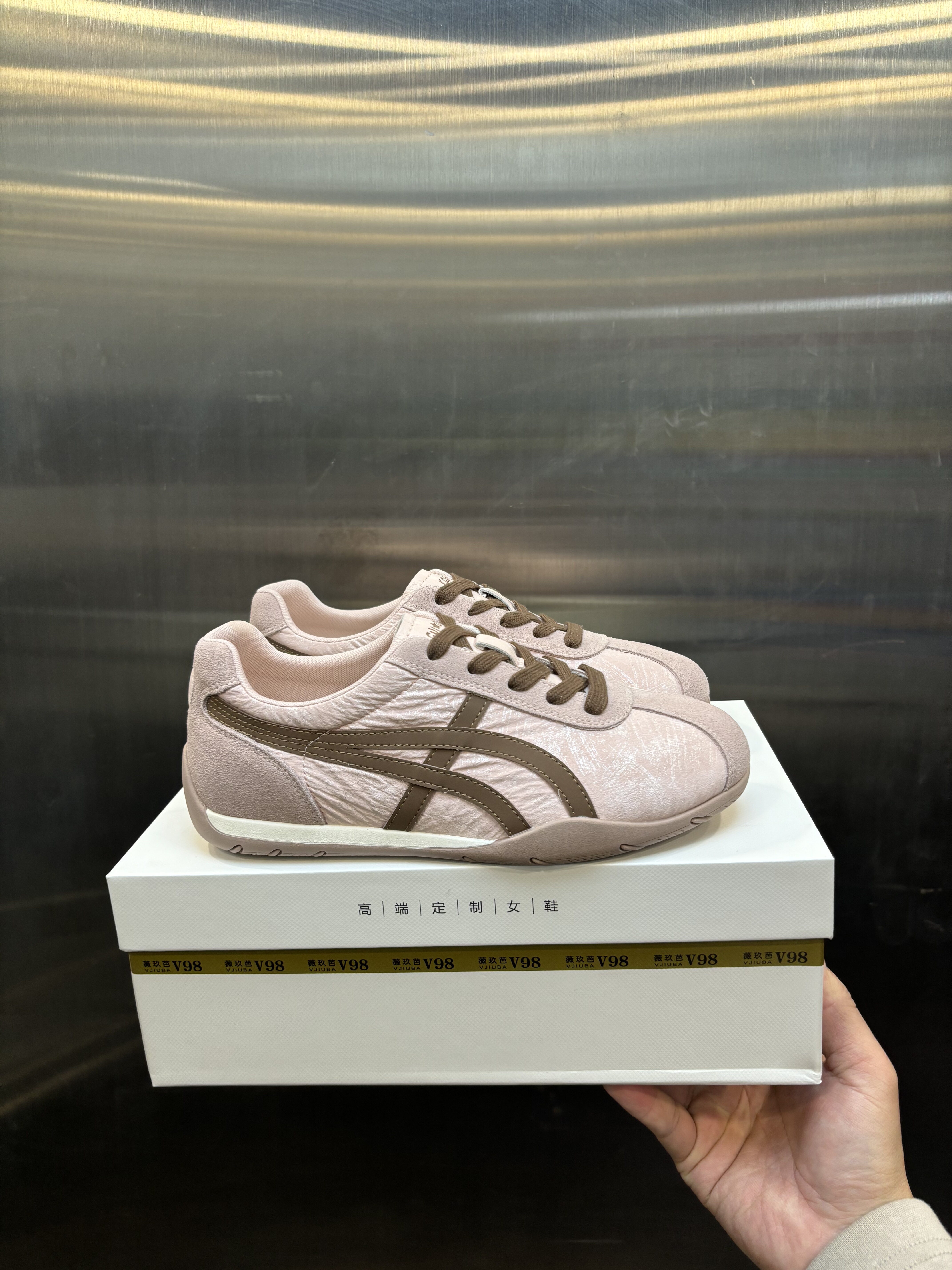 2026时髦撞色系带平底软底板鞋休闲阿甘德训鞋女春超轻透气内增高,女鞋,德训鞋,淘宝优惠券,粉丝福利购,淘宝优惠卷