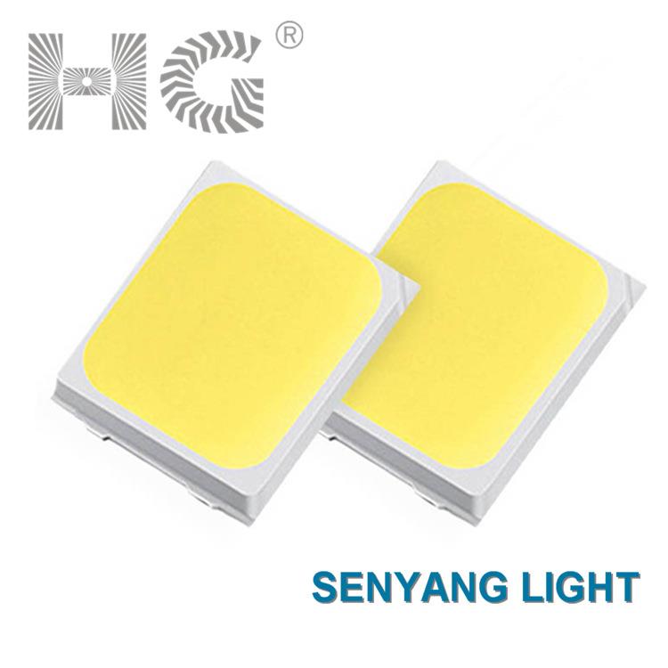 厂家直销2835白光贴片SMD 24-26LM 显指80 铜支架金线 LED灯珠