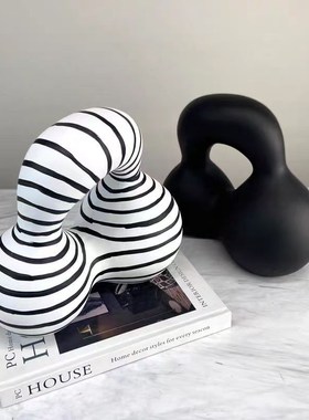 欧式轻奢黑白条纹几何树脂摆件y客厅玄关电视柜样板房家居软装饰