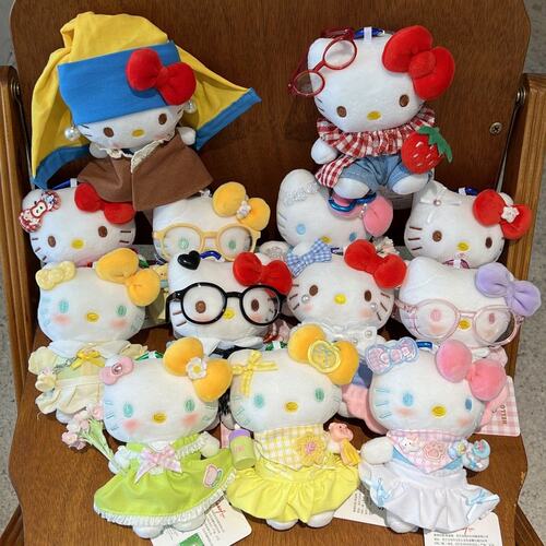 网红爆款正版HelloKitty钥匙扣diy戴珍珠耳环的少女套装kt包挂件