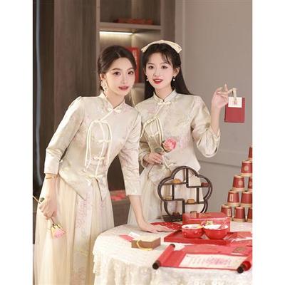 中式伴娘服2025新款长款显瘦敬酒服姐妹团伴娘团礼服裙超仙气春夏