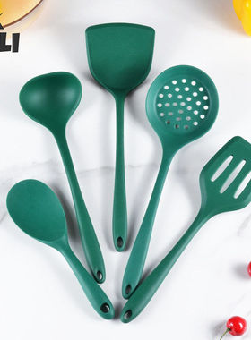2025新款墨绿色硅胶厨具套装5件套食品级不粘锅烹饪用具漏勺汤勺