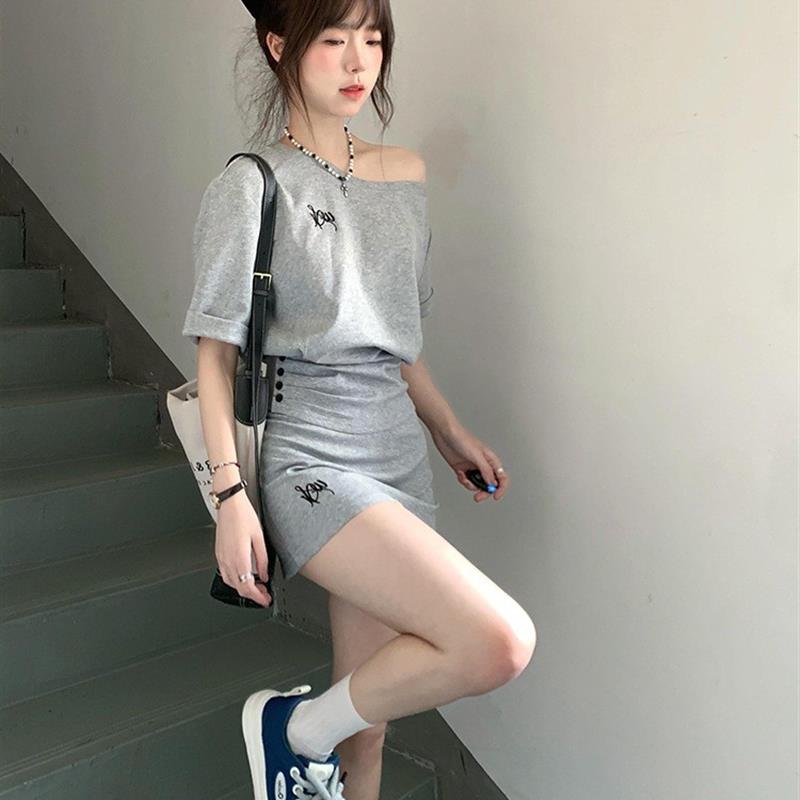 韩系慵懒风休闲运动套装女夏季时尚短款斜肩短袖短裙小个子两件套