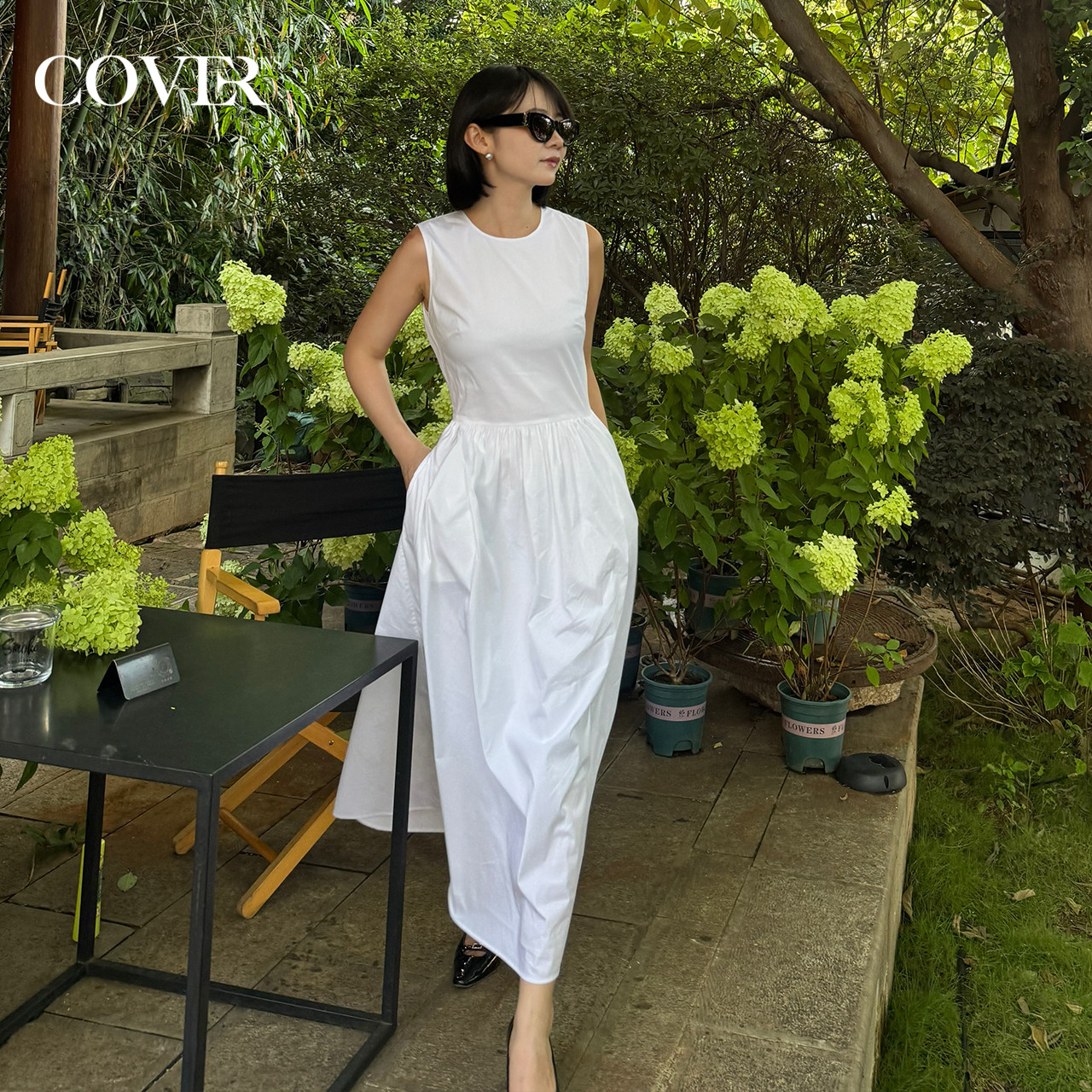 COVERINS无袖连衣裙长款夏季度假风露腰设计a字裙CC35205260
