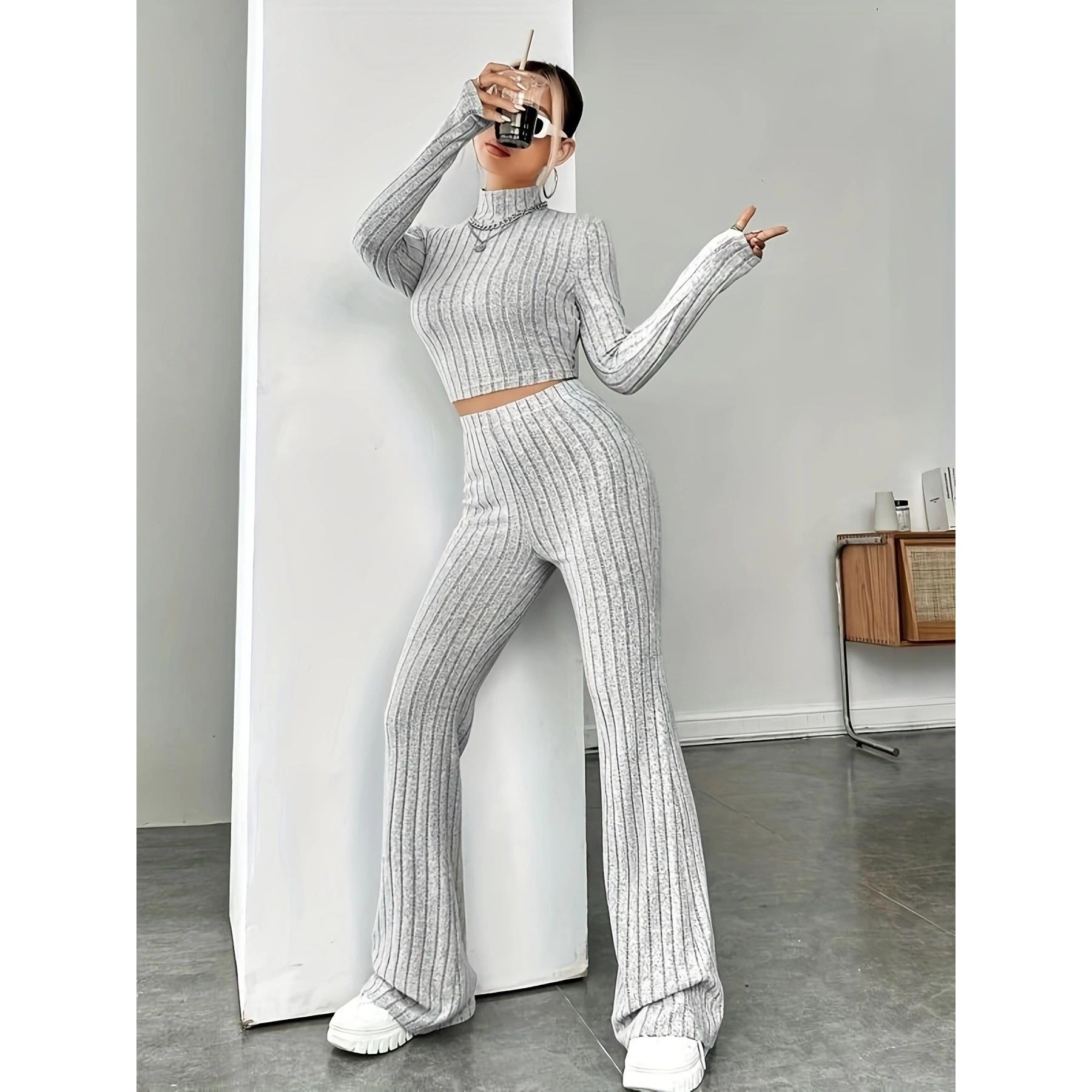 纯色坑条长袖针织衫套装Solid Pit Stripe Long Sleeved Knit Set