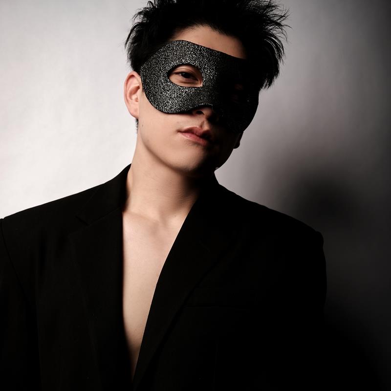 JXN燕蝶家原创暗黑哥舞特风面l具万圣节cosp尾ay台表演猛男士半脸