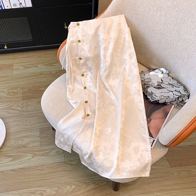 新中式缎面开叉复古提花盘扣半身裙女春季国风a字直筒包臀中长裙,女装/女士精品,大码半身裙,淘宝优惠券,粉丝福利购,淘宝优惠卷