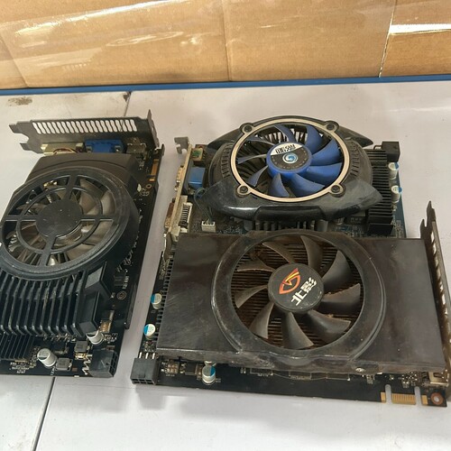 议价出各个品牌 拆机gts450 1g d5显卡。原装拆机显卡