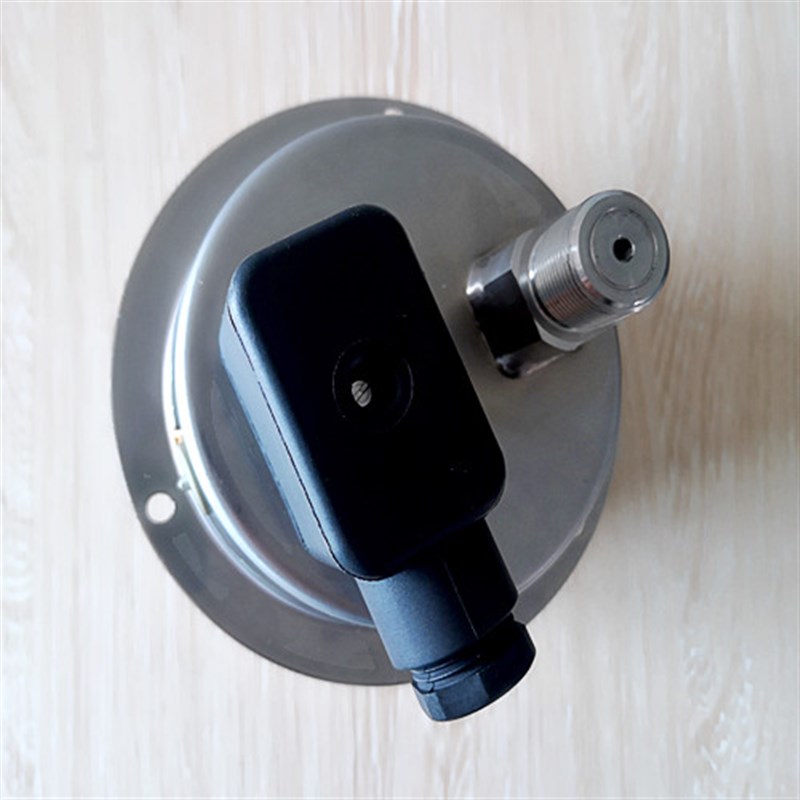 电接点压力表 YXC100B  220wV 380V 30VA  1.6mpa 带上下限压力表