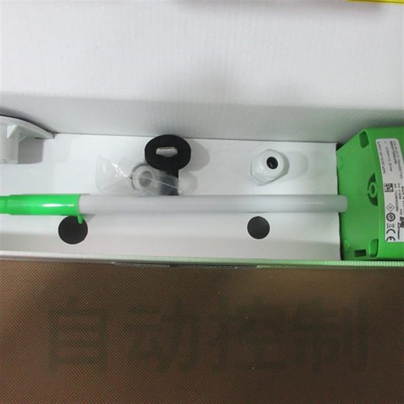 E+E益加义EE650-T2A6L200替代EE65-VB5P管道风速变送器风量传感器