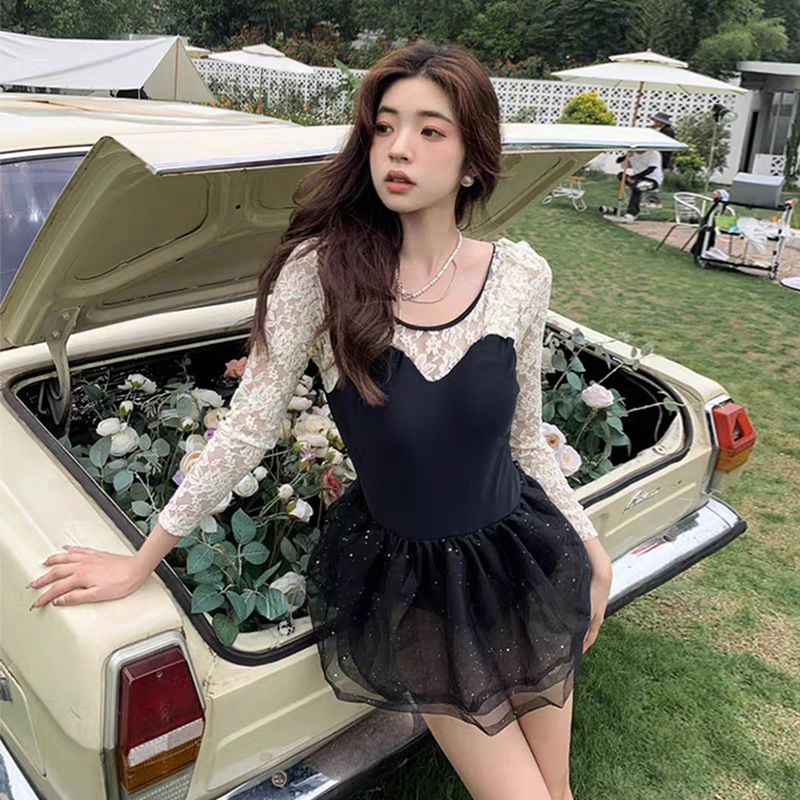 高级感连体泳衣女士绝美性感纯欲2025新爆款微胖遮肉显瘦保守长袖