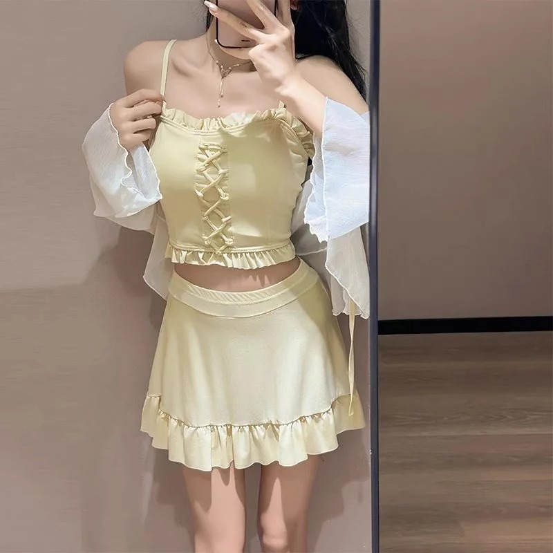 分体泳衣女高级感2025新爆款保守小个子微胖女孩遮肉显瘦绝美长袖