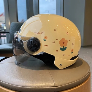 3C认证电动电瓶车头盔女四季 骑行防晒安全帽情侣可爱半盔 通用夏季