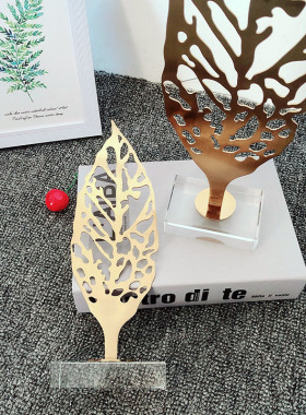 欧式简约b轻奢后现代钛金电镀创意叶子加白色大理石摆件装饰品