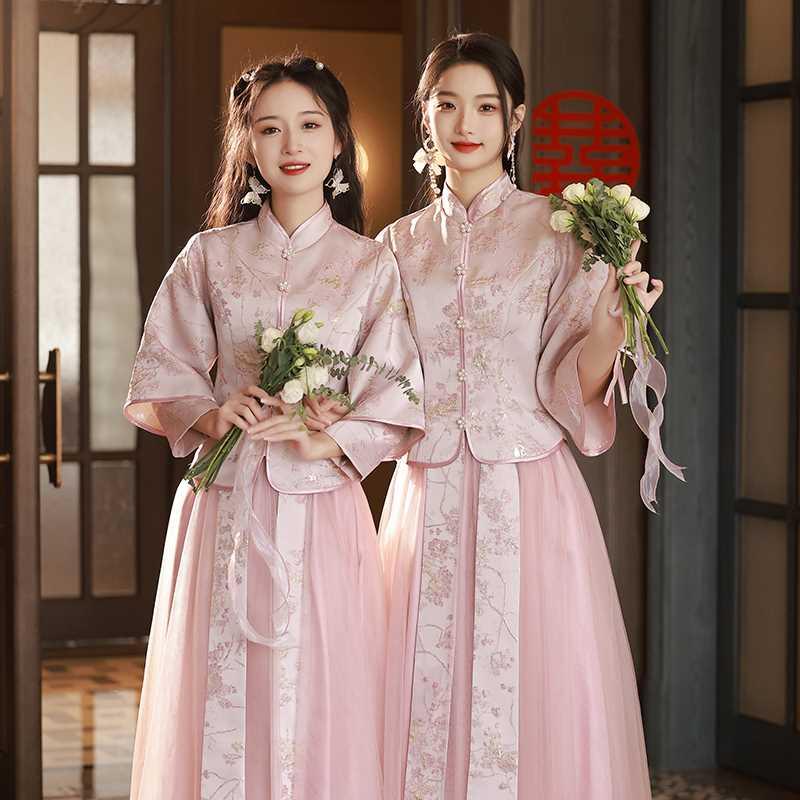 中式伴娘服女2024冬季新款姐妹裙礼服小个子高级感旗袍汉服伴娘团