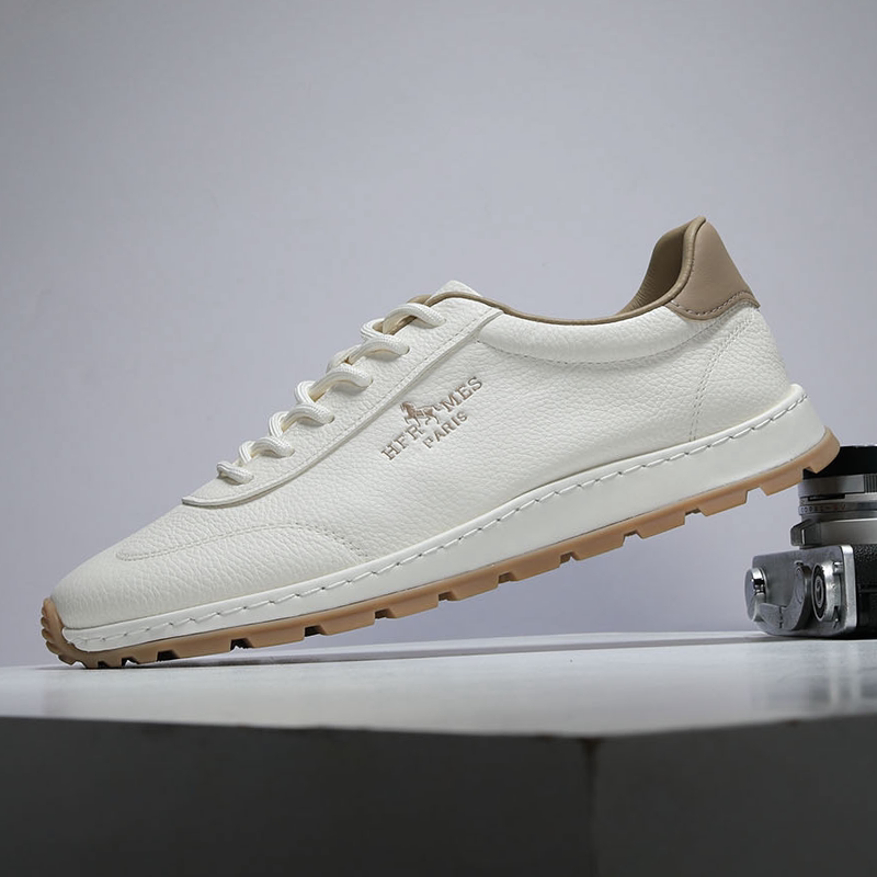 单皮头层牛皮透气运动男鞋2026春季发泡轻软底阿甘鞋个性歪头鞋子