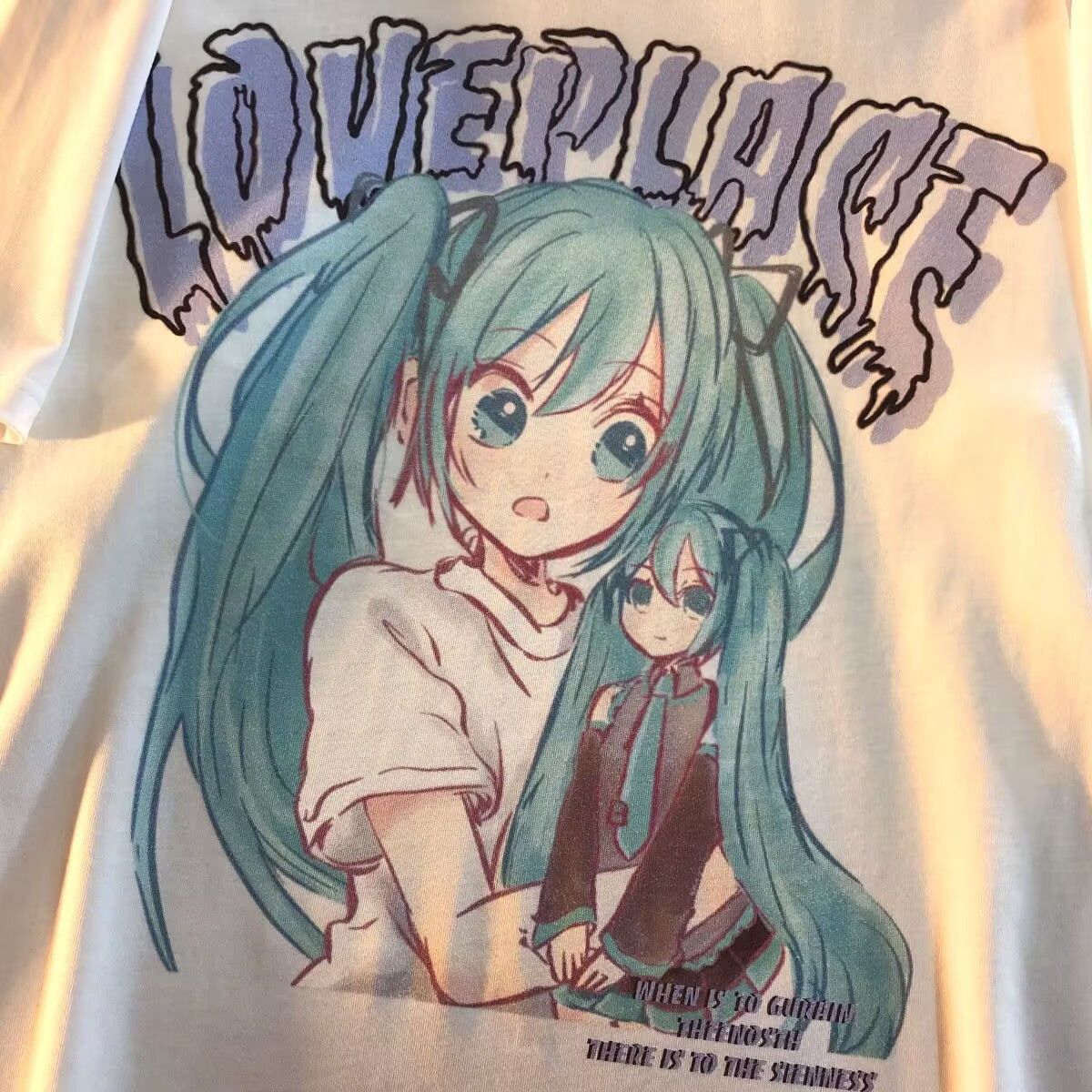 白色日系二次元动漫初音