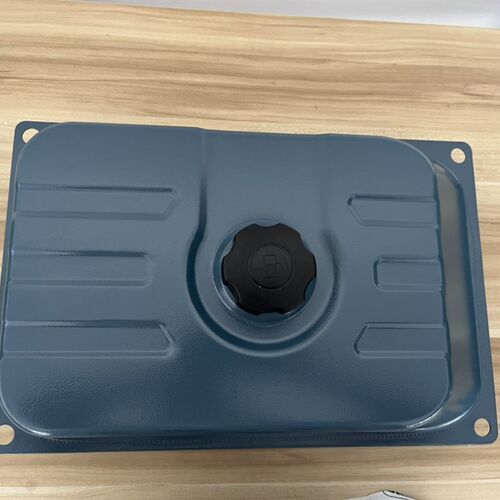 中国一汽静音王24伏驻车空调发电机专用油箱
