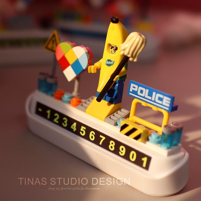 可爱临时停车号码牌卡通挪v车电话牌童趣童年积木创意组装车内装