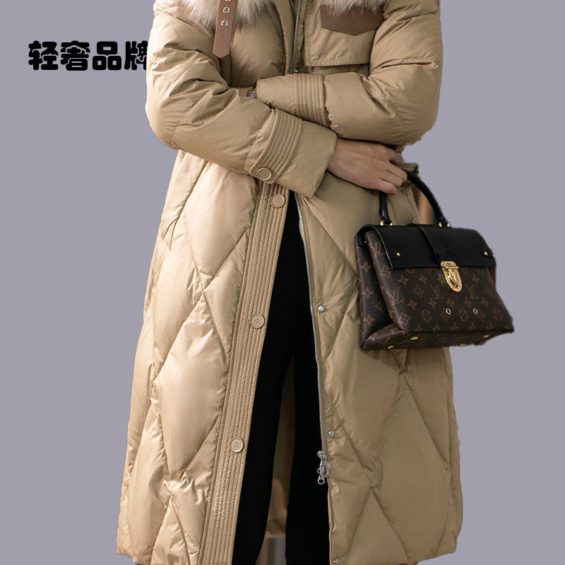 朗姿约定狐狸大毛领鹅绒羽绒服女过膝收腰2026新款中长款冬季外套