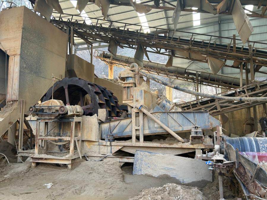 3月26日信阳某公司名下机械设备一批（详见附件清单）网络拍卖公告