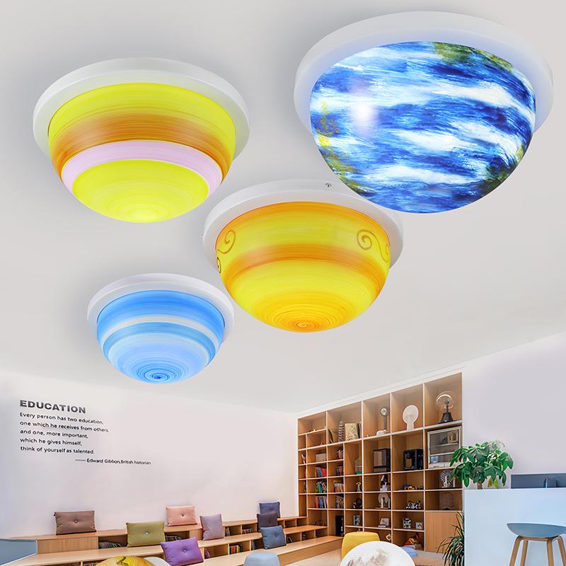 星球吸顶灯幼儿园学校灯地球月球八大行星半圆球形儿童房灯具极简