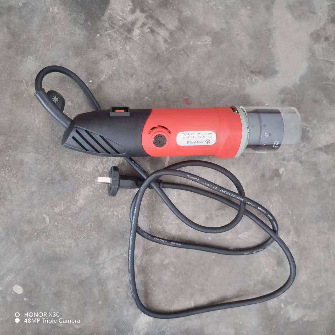 乌针磨削机打磨机乌极修磨钨极磨尖机ST-30J钨棒研磨机器