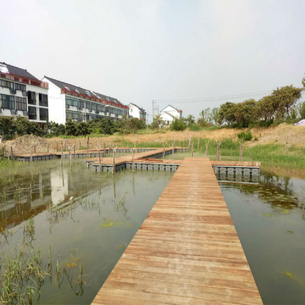 提供水上浮筒码头工程项目搭建水上浮筒木屋水上栈道浮筒厂家