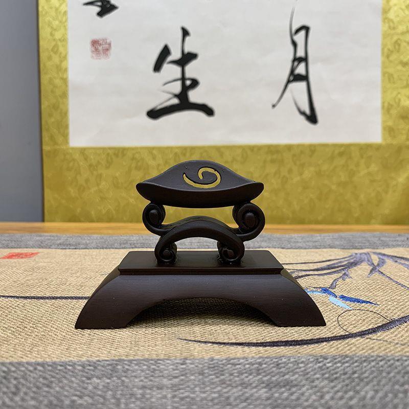 奇石创意底座 人物裙摆龟纹石戈壁石头艺术底座树脂仿实木底座