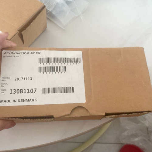 丹佛斯变频器LCP102操作面板，型号130B1107，丹麦议价