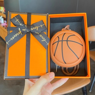 篮球足球网球迷你收纳硅胶零钱包运动球迷小礼物耳机包包包挂件