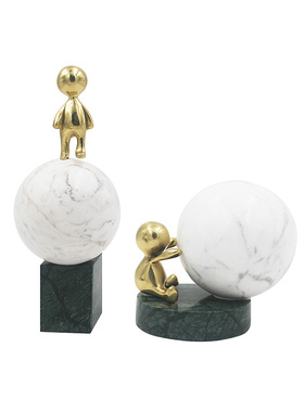 北欧风样板房家居客厅儿童房创意C小孩大理石摆件酒店轻奢软装饰