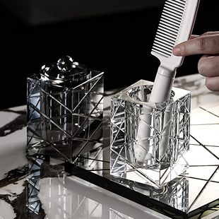 精致水晶玻璃置物架浴室洗漱台面牙刷牙膏放梳子收纳筒化妆刷笔筒