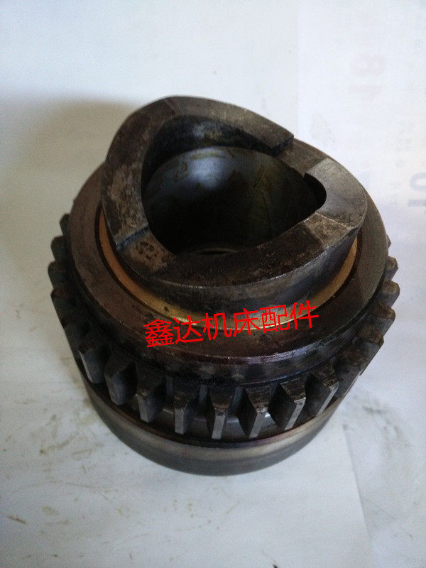 安阳CW6110B超越离合器总成.机床配件