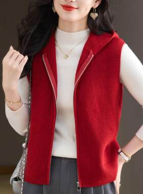 连帽红色马甲背心女早秋季2025新款春秋时尚宽松针织马夹坎肩上衣