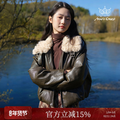 复古机车毛绒大翻领金属扣短外套