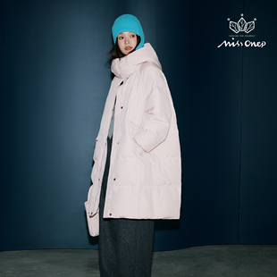 Missonep逸【雾里枝】90鸭绒粉色立领可拆卸帽檐长款羽绒服配包冬