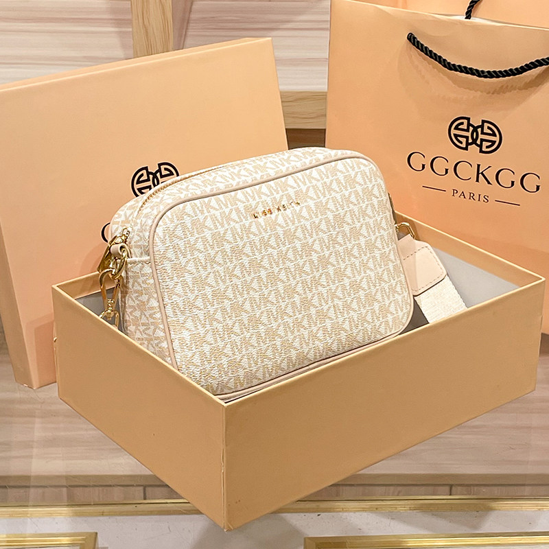 香港专柜小方包女2026新款高级感便携外出单肩斜挎枕头包时尚百搭,箱包皮具/热销女包/男包,小方包,淘宝优惠券,粉丝福利购,淘宝优惠卷