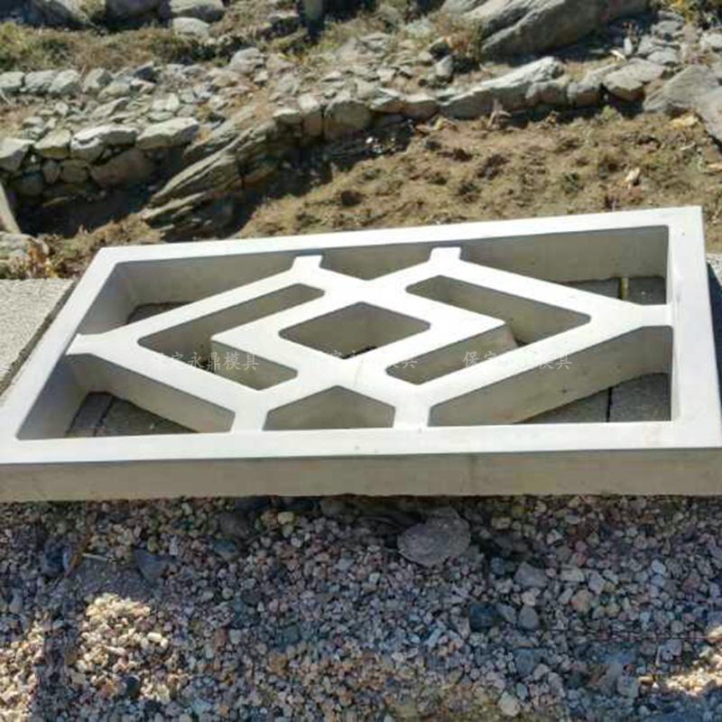 仿古混凝土水泥围墙花窗模具路缘石草坪水泥砖雕窗花格子塑料模具
