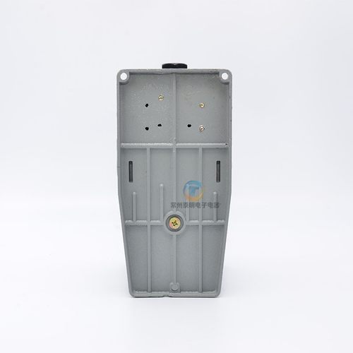 一诺脚踏开关点动踏板电源控制器LT 4脚踩行程自复位带保护罩盖控