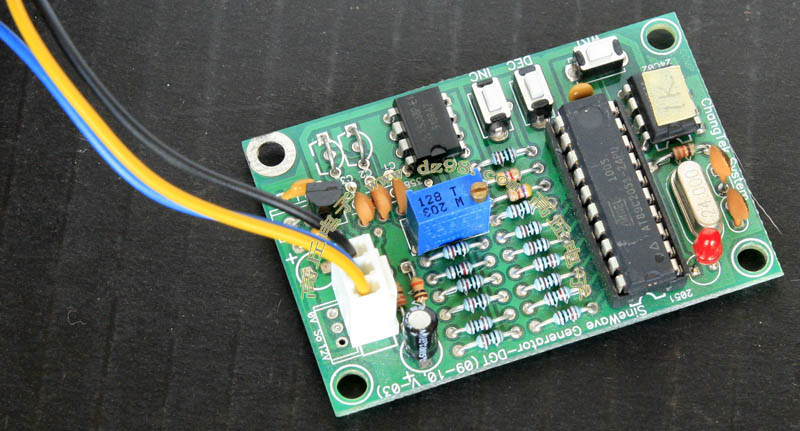 正弦波 音频 信号 发生板 发生器 接12V电源 轻触按键调频率